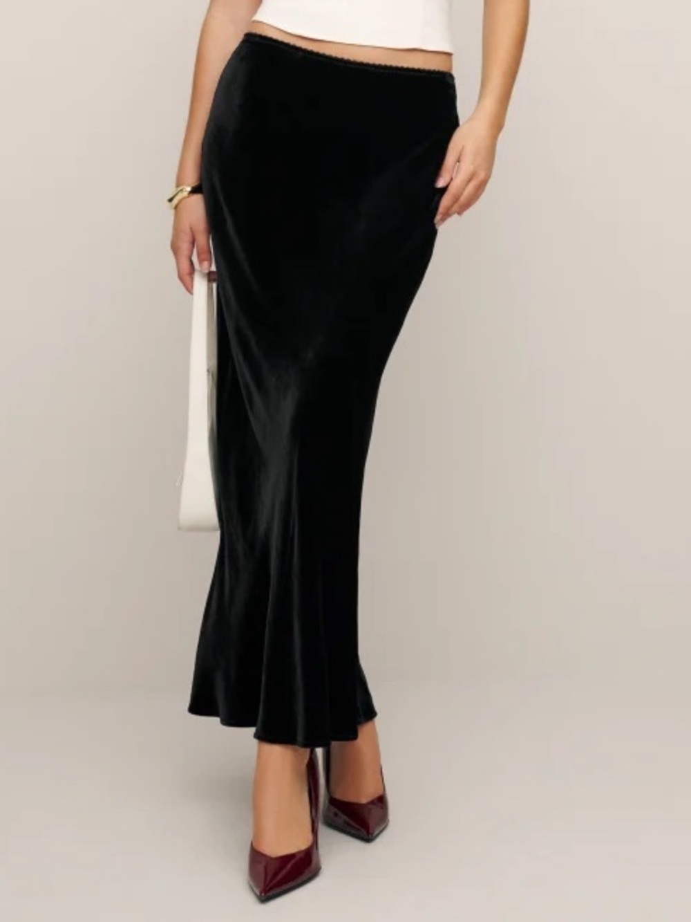 NWOT Reformation Velvet Layla Skirt